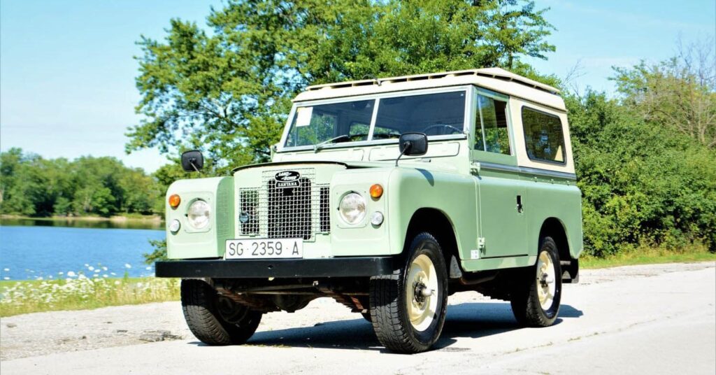 Land Rover Santana